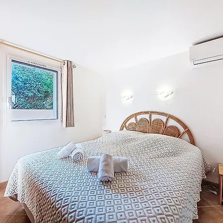 Marina Di Santa Giulia By Interhome