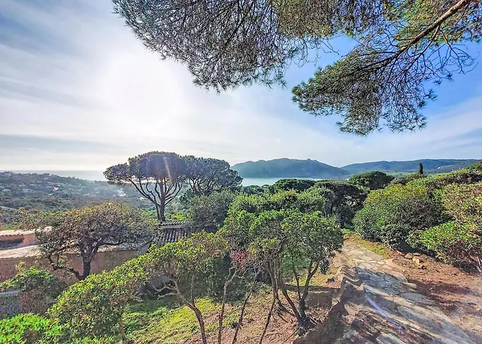 アパート Marina Di Santa Giulia By Interhome *