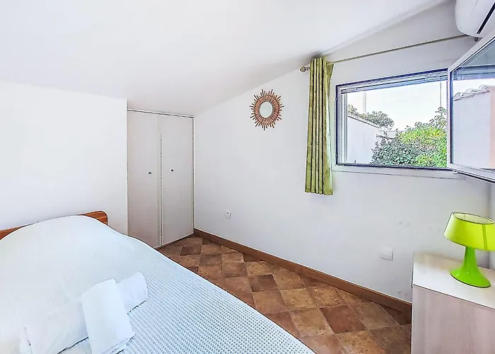 Marina Di Santa Giulia By Interhome