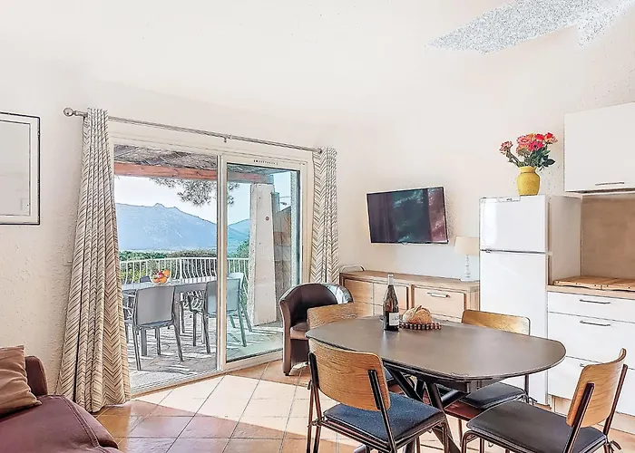 Apartamento Marina Di Santa Giulia By Interhome *